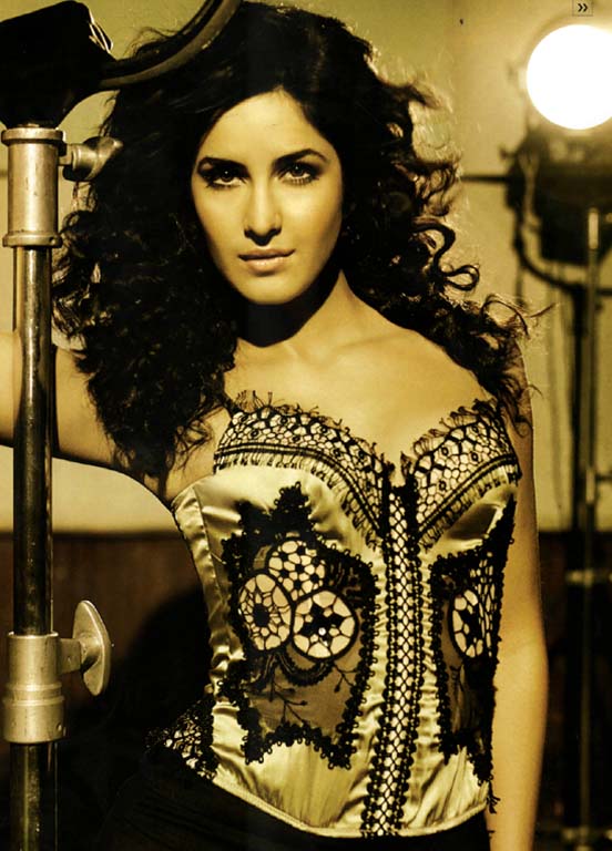 http://www.123masala.com/gallery/katrina/103.jpg